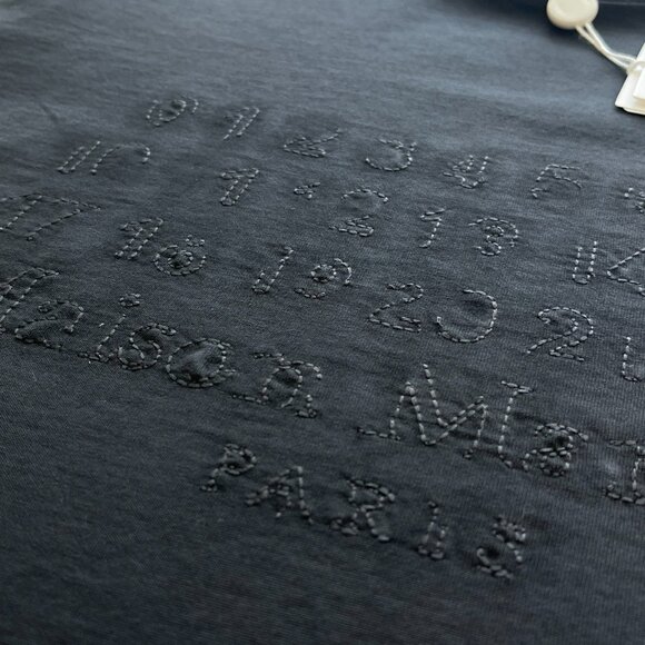 Maison Margiela - Relaxed Signature Iconic Logo Embroidered Distressed T FW24 - Picture 3 of 16